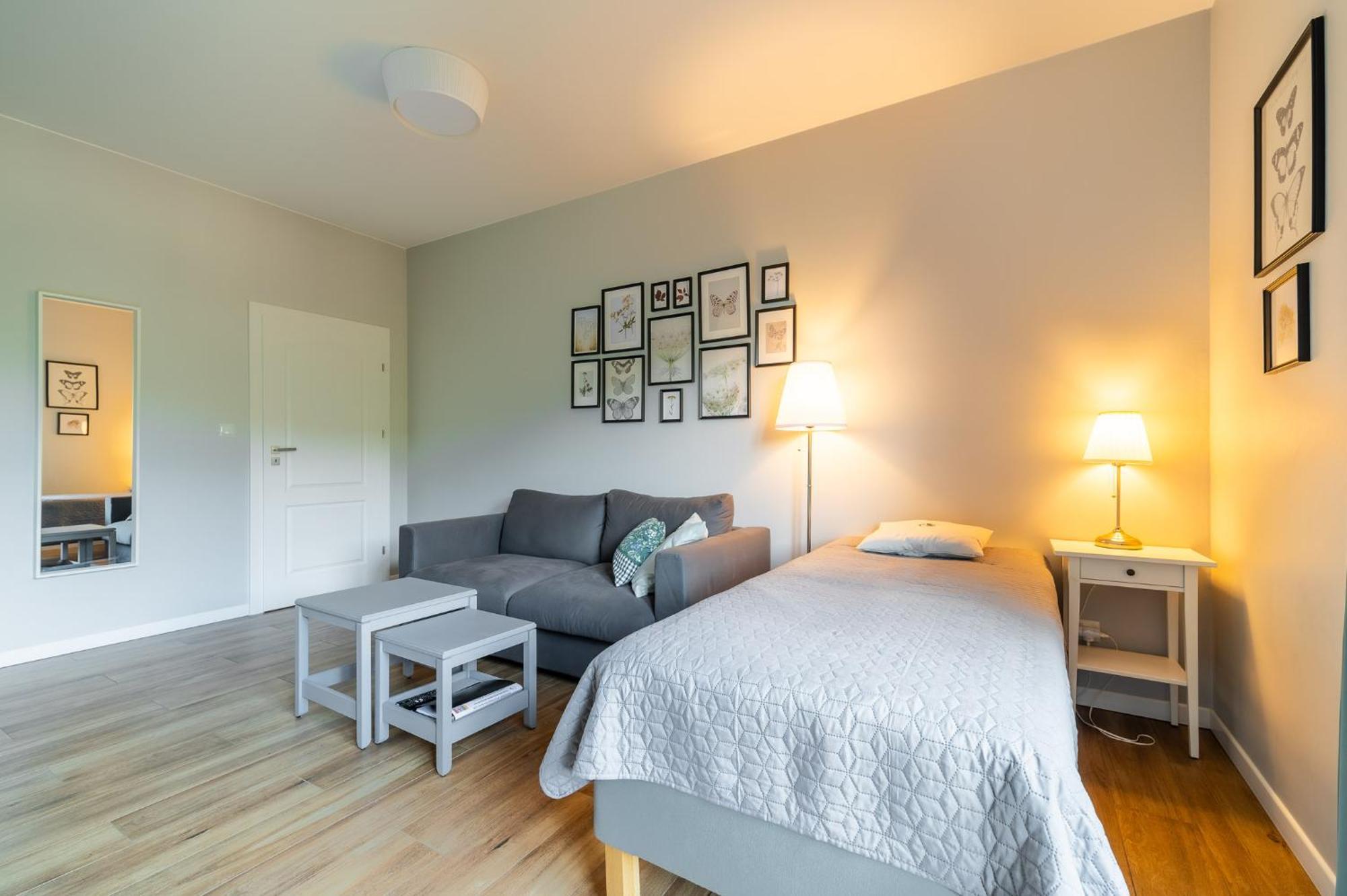 Apartamenty Black Lion Pcim Luaran gambar